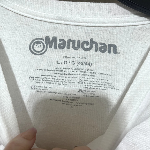 Maruchan Instant Lunch Ramen T-Shirt White Cat Graphic Logo womens Large L - Picture 3 of 4